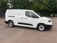 Used Vauxhall Combo 100 HP (73 kW) 2021 White MPV