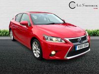 Used Lexus CT200h 134 HP (98 kW) 2015 Red Hatchback