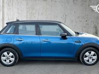 Usado Mini Cooper Classic 134 HP (98 kW) 2022 Azul Citadino