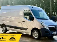 Begagnad Vauxhall Movano 2017 Silver Minibuss