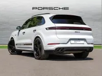 Used Porsche Cayenne Black Edition 464 HP (341 kW) 2025 White SUV