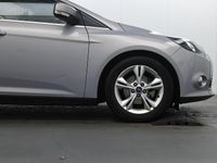 Used Ford Focus Zetec 115 HP (84 kW) 2013 Silver Estate