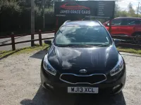 Używany Kia Ceed 2013 Czarny Hatchback