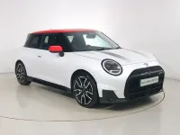 Used Mini Cooper SE Sport 160 kW (218 HP) 2024 White Hatchback
