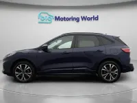 Usado Ford Kuga ST-Line X 225 CV (165 kW) 2021 Azul SUV