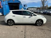 Used Nissan Leaf Tekna 80 kW (109 HP) 2017 White Hatchback
