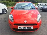 Used Fiat Punto Pop 69 HP (50 kW) 2015 Red Hatchback