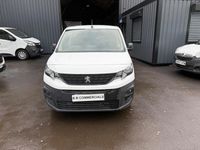 Used Peugeot Partner 131 HP (96 kW) 2020 White MPV