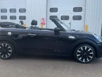 Used Mini Cooper S Cabriolet Exclusive 189 HP (139 kW) 2021 Black Cabriolet