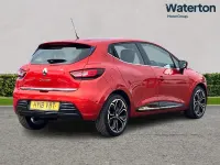 Used Renault Clio Signature 88 HP (64 kW) 2018 Red Hatchback