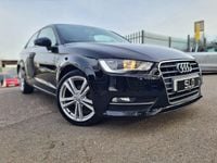 Begagnad Audi A3 2015 Svart Halvkombi