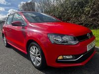 Used VW Polo SE 75 HP (55 kW) 2015 Red Hatchback