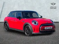 Usado Mini Cooper Classic 134 HP (98 kW) 2022 Vermelho Citadino