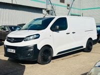 Used Vauxhall Vivaro Edition 120 HP (88 kW) 2020 White MPV