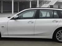 Used BMW 330e Comfort Edition 292 HP (214 kW) 2022 White Estate