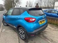 Used Renault Captur Dynamique 90 HP (66 kW) 2017 Blue SUV