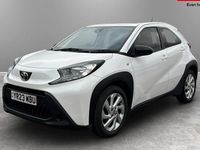 Used Toyota Aygo X PURE 72 HP (52 kW) 2025 SUV