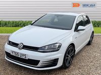 Używany VW Golf VII GTD 150 KM (110 kW) 2015 Biały Hatchback