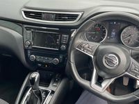 Used Nissan Qashqai Acenta Premium 158 HP (116 kW) 2021 White SUV