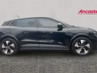 Used Renault Megane E-Tech Equilibre 160 kW (218 HP) 2022 Black Hatchback