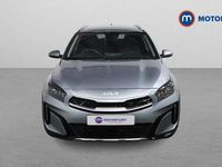Usado Kia XCeed 141 HP (103 kW) 2022 Prateado SUV