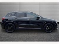 Begagnad Mercedes GLA200 Executive 161 HK (118 kW) 2024 Svart SUV