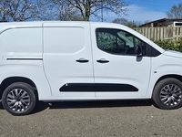 New Peugeot Partner S 131 HP (96 kW) 2026 Ice white MPV