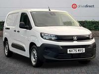 New Vauxhall Combo S 100 HP (73 kW) 2025 White MPV