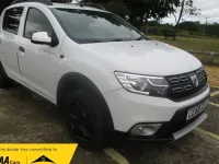 Used Dacia Sandero Essentiel 90 HP (66 kW) 2018 White Hatchback