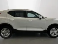 Usado Volvo XC40 Core 2025 Branco SUV