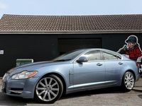 Usado Jaguar XF Premium Luxury 201 HP (147 kW) 2009 Azul Sedan
