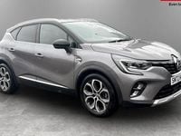 Begagnad Renault Captur Techno 143 HK (105 kW) 2024 SUV