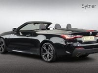 Usado BMW 420 M Sport 181 HP (133 kW) 2022 Preto Cabrios