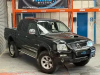 Usado Mitsubishi L200 Warrior 113 HP (83 kW) 2006 Preto Pickup