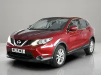 Used Nissan Qashqai Acenta 2017 Red SUV
