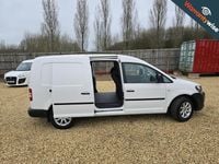 Used VW Caddy Maxi 102 HP (75 kW) 2012 White MPV