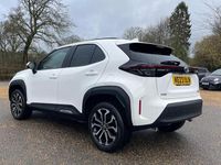 Used Toyota Yaris Hybrid Design 114 HP (83 kW) 2023 Blue