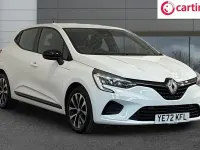 Used Renault Clio Evolution 145 HP (106 kW) 2022 White Hatchback