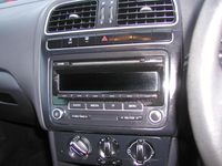 Used VW Polo Edition 60 HP (44 kW) 2014 Red Hatchback