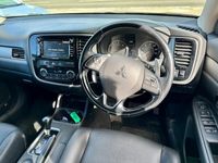 used Mitsubishi Outlander 2.2 DI-D GX3 5dr Auto