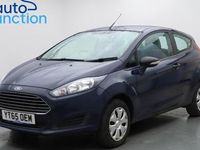 Used Ford Fiesta Studio 82 HP (60 kW) 2015 Blue Hatchback