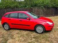 Used Ford Focus 2002 Red Hatchback