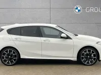 Usado BMW 120 M Sport 168 CV (123 kW) 2026 Blanco Utilitario