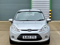 Used Ford Fiesta Zetec 82 HP (60 kW) 2012 Silver Hatchback