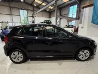 Używany VW Polo SE 90 KM (66 kW) 2014 Czarny Hatchback