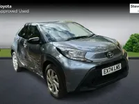 Used Toyota Aygo X PURE 72 HP (52 kW) 2024 Grey SUV