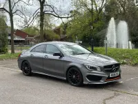 Usado Mercedes CLA220 2016 Cinzento Sedan