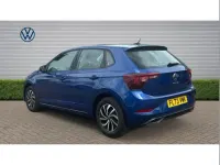 Used VW Polo Life 95 HP (69 kW) 2023 Blue Hatchback