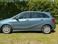 Used Mercedes B180 SE 2013 Blue Hatchback