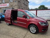 Used VW Caddy Maxi Highline 102 HP (75 kW) 2019 Red MPV